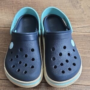 Kids Navy and Aqua Crocs size 12/13
